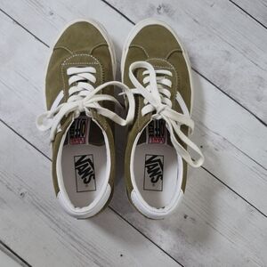 Vans Men’s Olive Suede Low-Top Sneakers